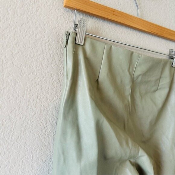 Aritzia Wilfred Roma High-waisted flared Vegan Leather Pant Bitter Sage Sz 4 - Picture 9 of 12